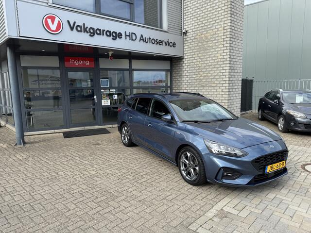 Ford FOCUS Wagon 1.0 EcoBoost Titanium Business