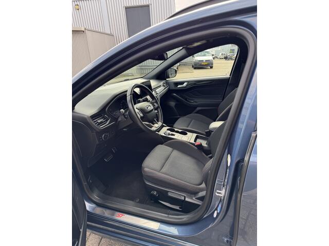 Ford FOCUS Wagon 1.0 EcoBoost Titanium Business