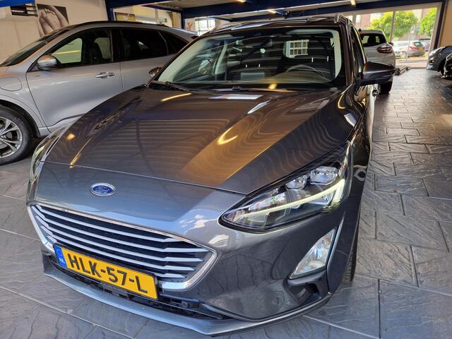 Ford FOCUS Wagon 1.0 EcoBoost Hybrid Titanium