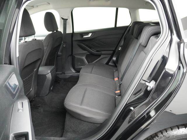 Ford FOCUS Wagon EcoBoost 125 pk Titanium X | Camera | LED | El. a. klep | Digit. display | Navi | Clima | 100% dealer onderh.