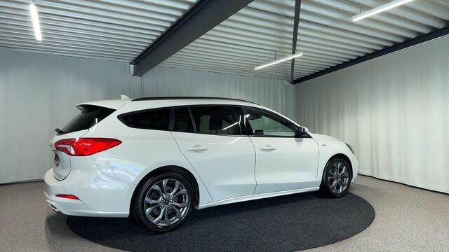 Ford FOCUS Wagon 1.0 EcoBoost Hybrid ST Line X Business
