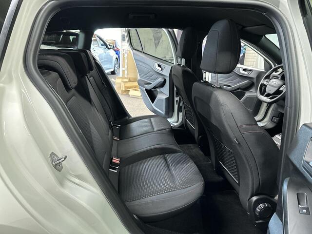 Ford FOCUS Wagon 1.0 EcoBoost Hybrid ST Line X Business