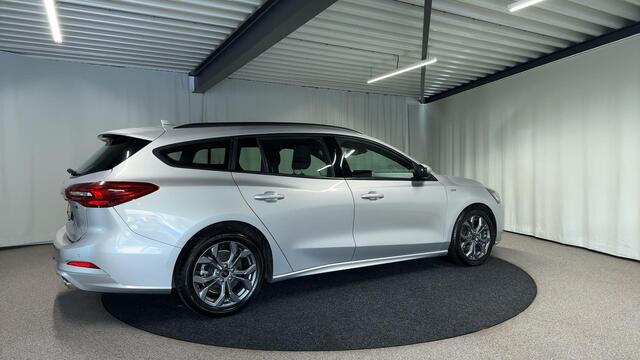 Ford FOCUS Wagon 1.0 EcoBoost Hybrid ST Line Automaat | Navi | CarPlay | LED