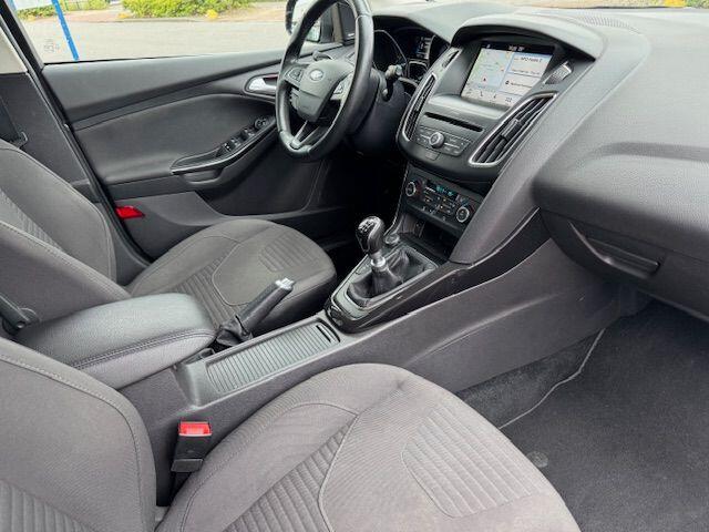 Ford FOCUS Wagon 1.0 125pk Titanium 162.000km Airco/ECC,Cruisecontrol,Navigatie