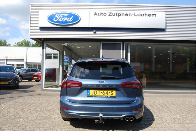 Ford FOCUS Wagon 1.5 EcoBoost ST-Line Business 150pk TREKHAAK | WINTERPACK | CAMERA | GROTE SPOILER | NAVIGATIE