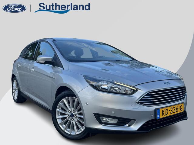 Ford FOCUS 1.5 Ecoboost Titanium 150pk Trekhaak | Cruise control | Voorruit verwarming | Climate control | Navigatie