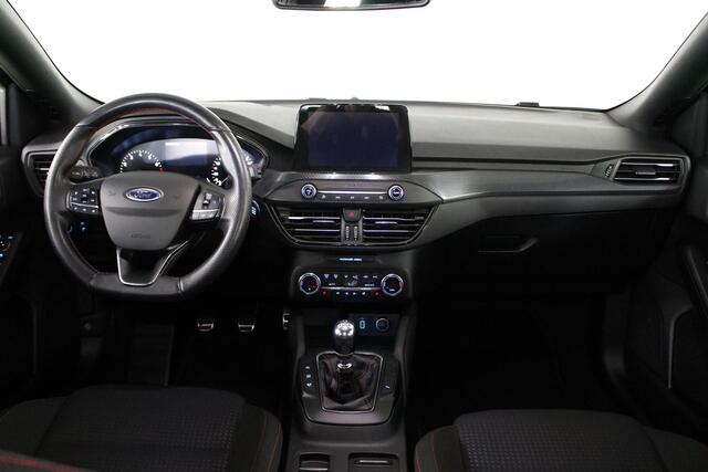 Ford FOCUS 1.0 EcoBoost ST Line 125 PK. Clima | Carplay | All-season | ACC | Winterpack.