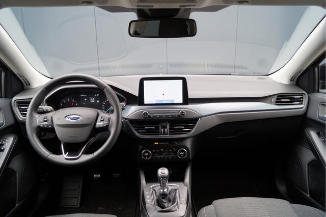 Ford FOCUS 1.0 EcoBoost Hybrid Active Business | Navigatie | Winter Pack | Camera