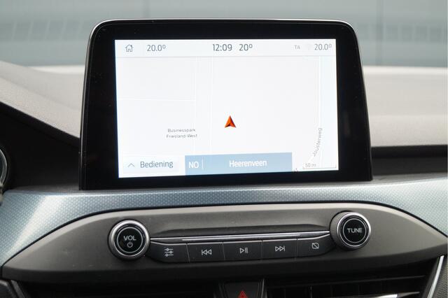 Ford FOCUS 1.0 EcoBoost Hybrid Active Business | Navigatie | Winter Pack | Camera