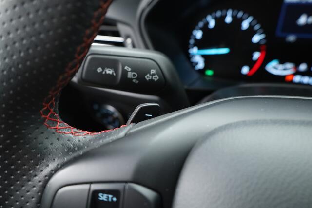 Ford FOCUS Wagon 1.0 EcoBoost ST Line | Navi | CarPlay | Stoel-stuurverw. | Camera | 17''