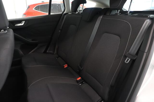 Ford FOCUS Wagon 1.0 EcoBoost Trend Edition Business | Airco | Parkeersensor | Navigatie | Cruisecontrol | AppleCarplay AndroidAuto |