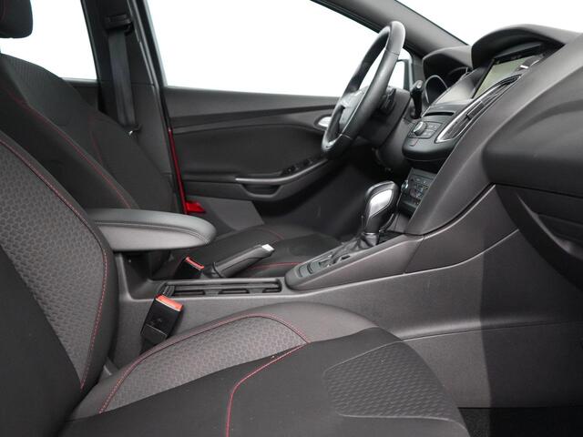 Ford FOCUS ST-Line Eco-Boost | 183PK | Carplay |