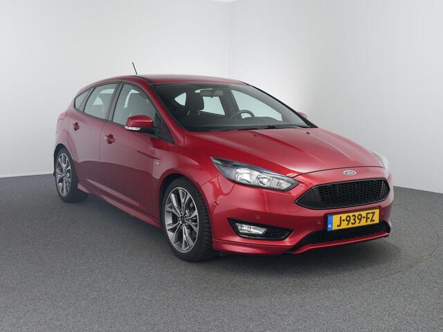 Ford FOCUS ST-Line Eco-Boost | 183PK | Carplay |