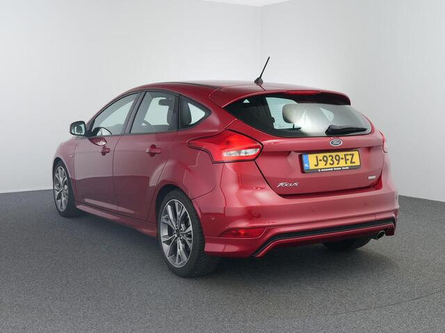 Ford FOCUS ST-Line Eco-Boost | 183PK | Carplay |