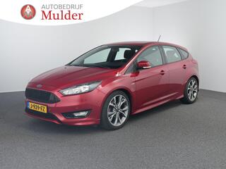 ford-focus-st-line-eco-boost--183p