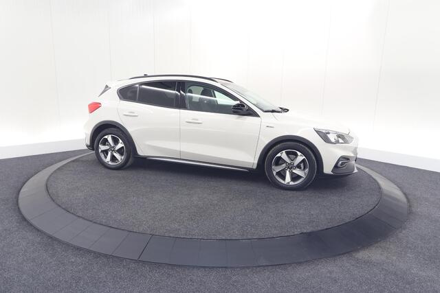 Ford FOCUS 1.5 EcoBoost Active Business | Lage Kilometerstand | Navigatie | Parkeersensoren | Apple Carplay