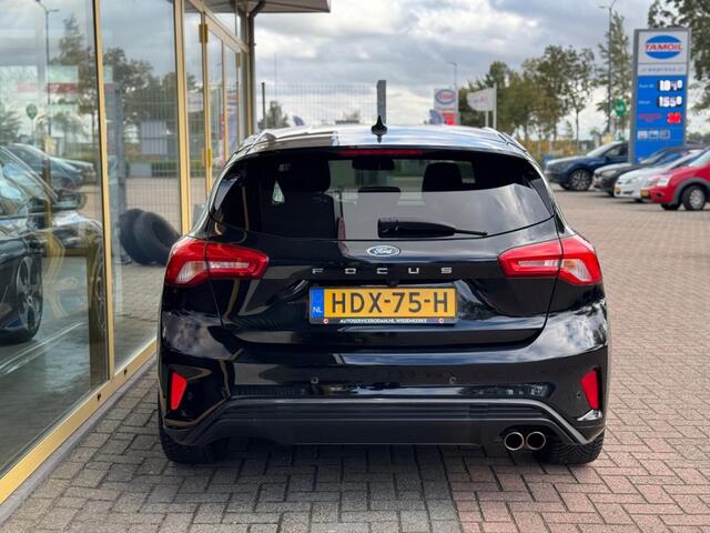 Ford FOCUS 1.0 EcoB. Tit. Bns