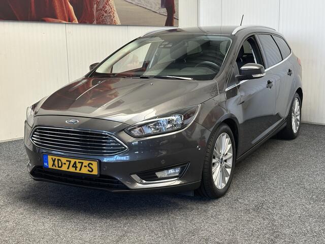 Ford FOCUS Wagon 1.0 Titanium NAVIGATIE CRUISE CONTROL STOEL EN STUURVERWARMING APPLE CARPLAY/ANDROID RIJSTROOKSENSOREN DODEHOEKSENSOREN KEYLESS GO TREKHAAK ACHTERUITRIJCAMERA ZEER MOOI !! 3010