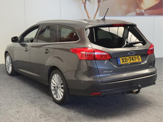 Ford FOCUS Wagon 1.0 Titanium NAVIGATIE CRUISE CONTROL STOEL EN STUURVERWARMING APPLE CARPLAY/ANDROID RIJSTROOKSENSOREN DODEHOEKSENSOREN KEYLESS GO TREKHAAK ACHTERUITRIJCAMERA ZEER MOOI !! 3010