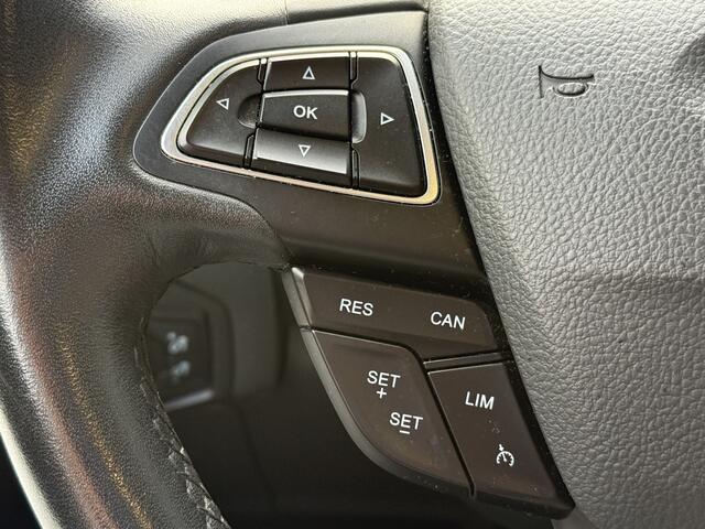 Ford FOCUS BWJ 2018 | 1.0 126PK Titanium | TREKHAAK | CAMERA | CLIMA | NAVI | CARPLAY | SPORTSTOELEN | CRUISE | PDC 2X