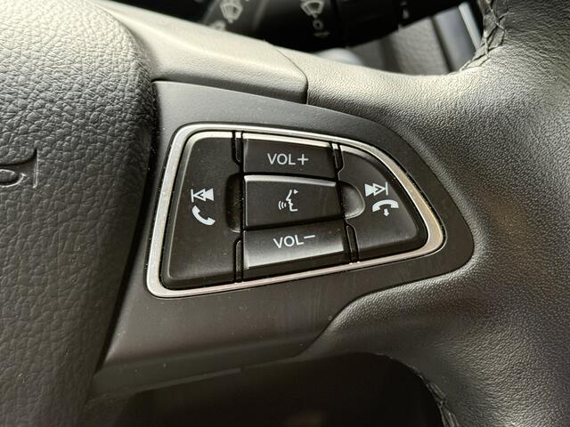 Ford FOCUS BWJ 2018 | 1.0 126PK Titanium | TREKHAAK | CAMERA | CLIMA | NAVI | CARPLAY | SPORTSTOELEN | CRUISE | PDC 2X