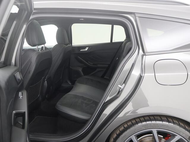 Ford FOCUS Wagon 2.3 EcoBoost 280PK ST-3 AUTOM. PANODAK|BLIS|ACC|CAMERA|B&O|TREKH|WINTERPACK|LED