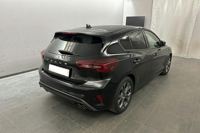 Ford FOCUS 1.0 Hybrid ST Line X | Winter | Pano | Matrix