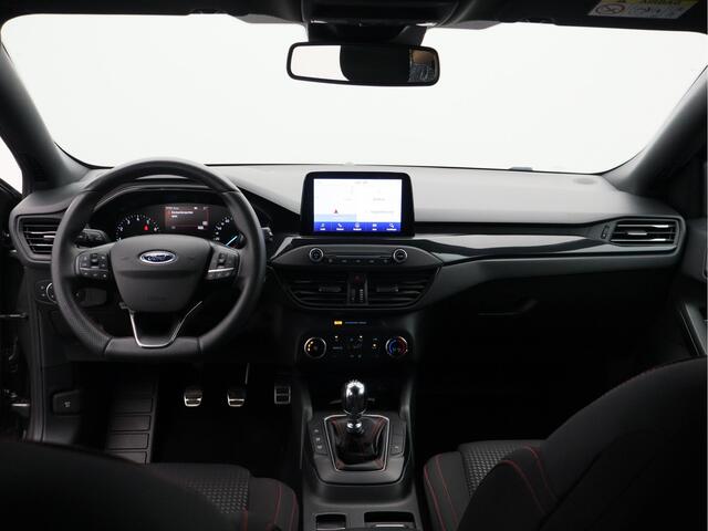 Ford FOCUS 1.0 EcoBoost ST Line Business/ lage km/ zeer mooi!