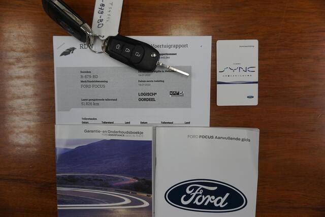 Ford FOCUS Wagon 1.0 EcoBoost 125PK Hybrid Connected/Comfort Stoel/ Trekhaak.