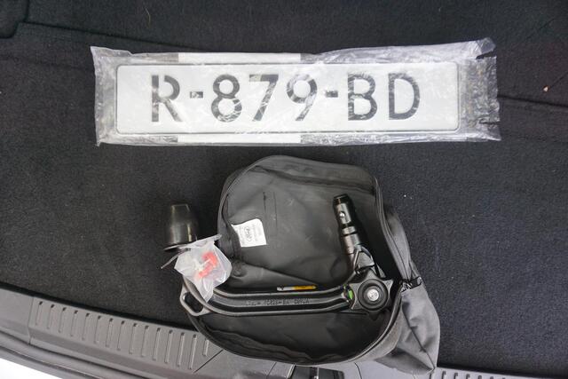 Ford FOCUS Wagon 1.0 EcoBoost 125PK Hybrid Connected/Comfort Stoel/ Trekhaak.