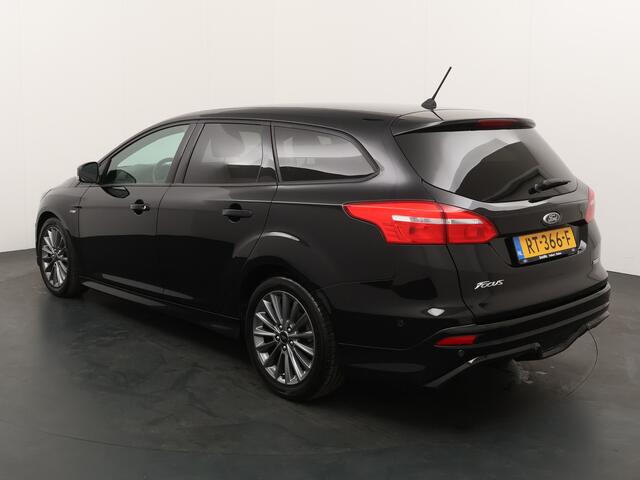Ford FOCUS Wagon 125PK Ecoboost ST-Line | Navigatie | All season banden | Voorruitverwarming | ISOFIX |