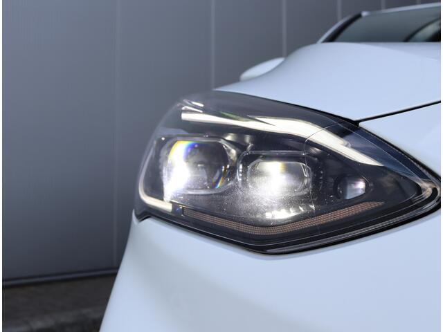 Ford FOCUS 155PK Hybrid ST Line X | Winter Pakket | Virtual | Keyless