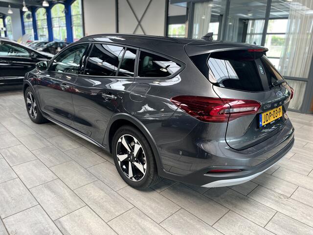 Ford FOCUS Wagon EcoBoost 155PK Hybrid Active | Winter Pack | Adapt. Cruise | Draadloos CarPlay | Camera | LED | Draadloos CarPlay