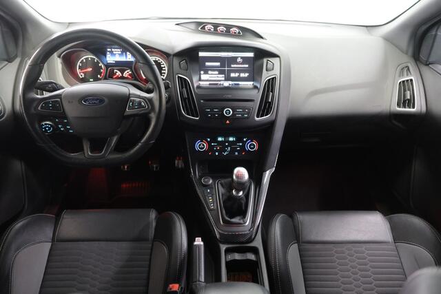 Ford FOCUS 2.0 ST 250pk RECARO NAV BT STUUR/STOELVW CRUISE CAMERA '16