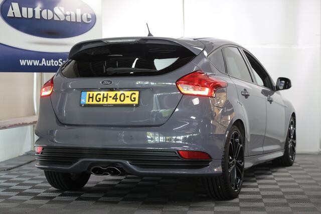 Ford FOCUS 2.0 ST 250pk RECARO NAV BT STUUR/STOELVW CRUISE CAMERA '16