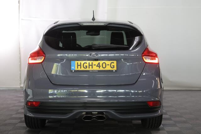 Ford FOCUS 2.0 ST 250pk RECARO NAV BT STUUR/STOELVW CRUISE CAMERA '16