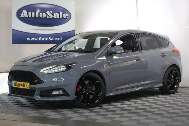 Ford FOCUS 2.0 ST 250pk RECARO NAV BT STUUR/STOELVW CRUISE CAMERA '16