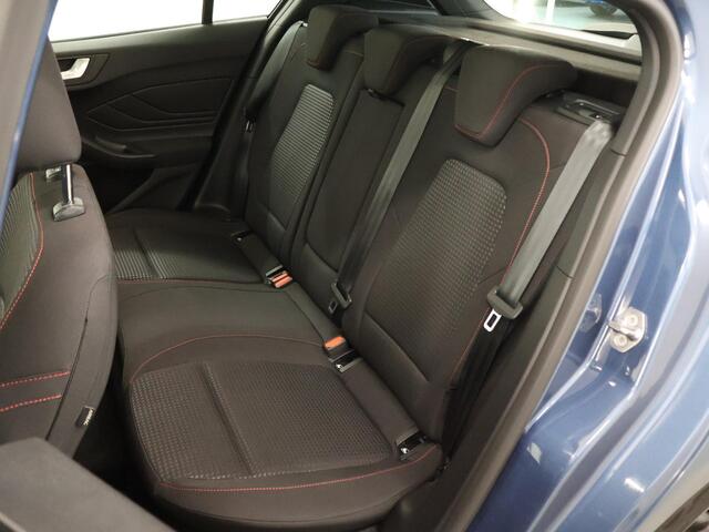 Ford FOCUS 1.0 EcoBoost Hybrid ST Line Style | Panoramadak | Winterpakket | Cruise Control Adaptief | B&O | Parkeercamera |