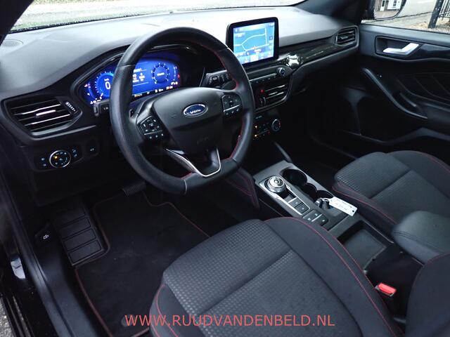Ford FOCUS Wagon 1.5 EcoBoost ST Line X ACC/PANODAK/KEYLESS