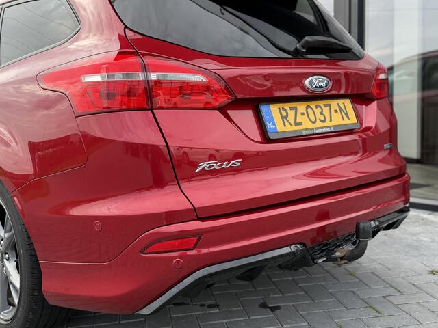 Ford FOCUS Wagon 1.0 ST-Line Clima | Navi | PDC v&a | Trekhaak