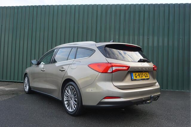 Ford FOCUS Wagon 1.0 EcoBoost 125pk Automaat Titanium + Trekhaak/ Camera/ ACC/ LED/ Panoramadak/ Garantie!