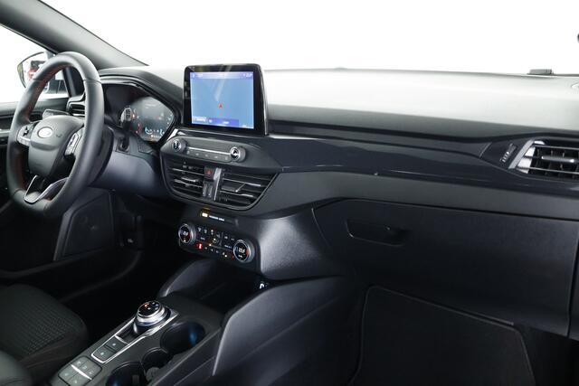 Ford FOCUS 1.5 EcoBoost ST Line Business / Navi / LED / ACC / HUD / Cam / Clima