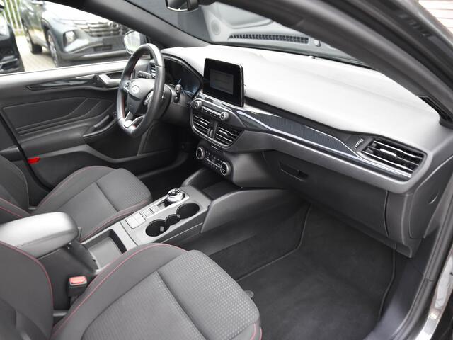 Ford FOCUS Wagon 1.5 EcoBoost ST Line Business