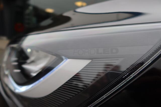 Ford FOCUS Wagon 1.0 EcoB Hybrid 15PK ST Line X PANORAMA B&O