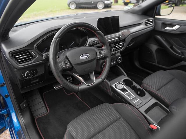 Ford FOCUS 1.5 EcoBoost ST Line Business Pano ACC B&O Keyless