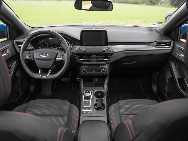 Ford FOCUS 1.5 EcoBoost ST Line Business Pano ACC B&O Keyless