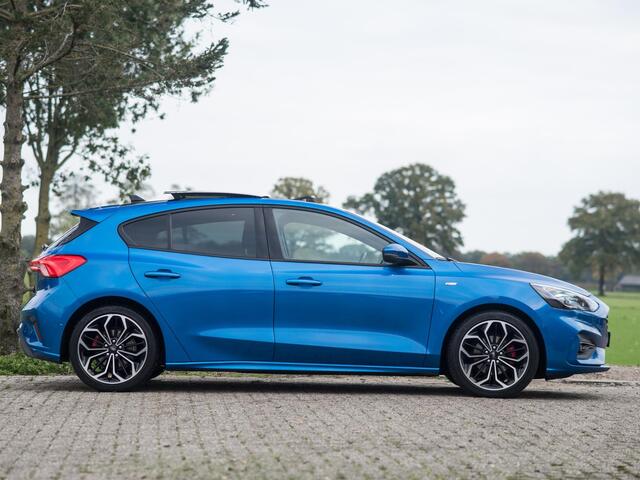 Ford FOCUS 1.5 EcoBoost ST Line Business Pano ACC B&O Keyless