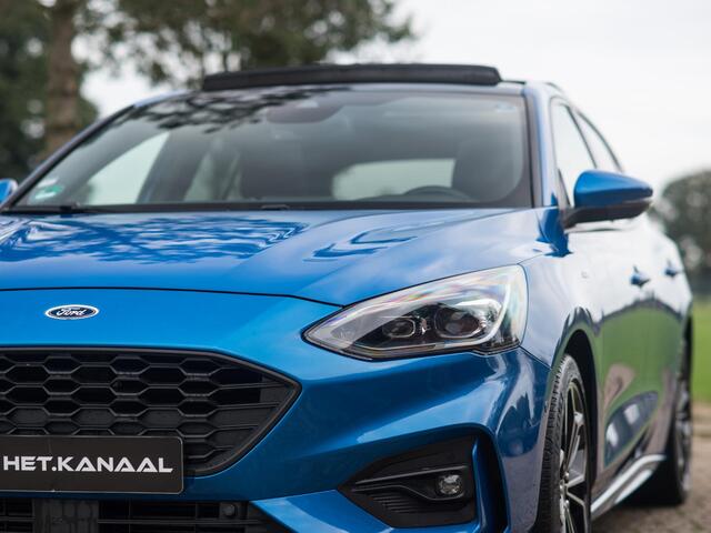 Ford FOCUS 1.5 EcoBoost ST Line Business Pano ACC B&O Keyless