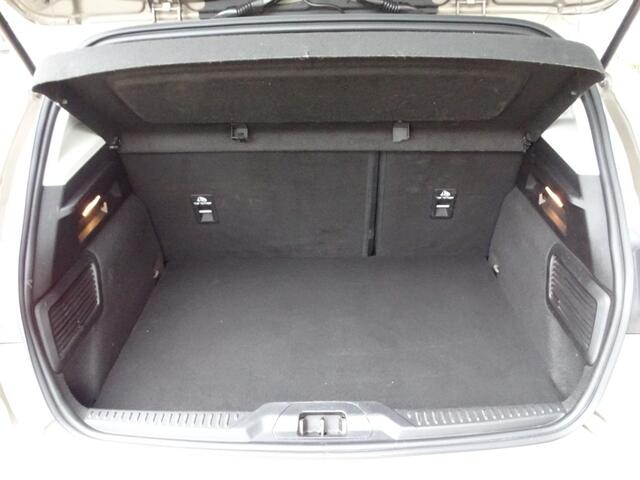 Ford FOCUS 1.0 ECOB. TIT. BNS Navi Camera