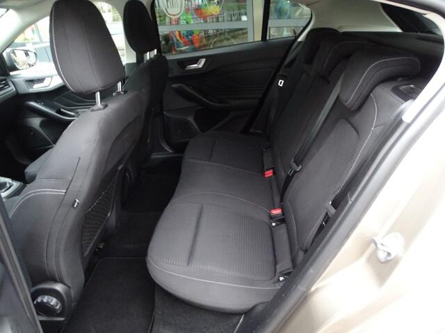 Ford FOCUS 1.0 ECOB. TIT. BNS Navi Camera